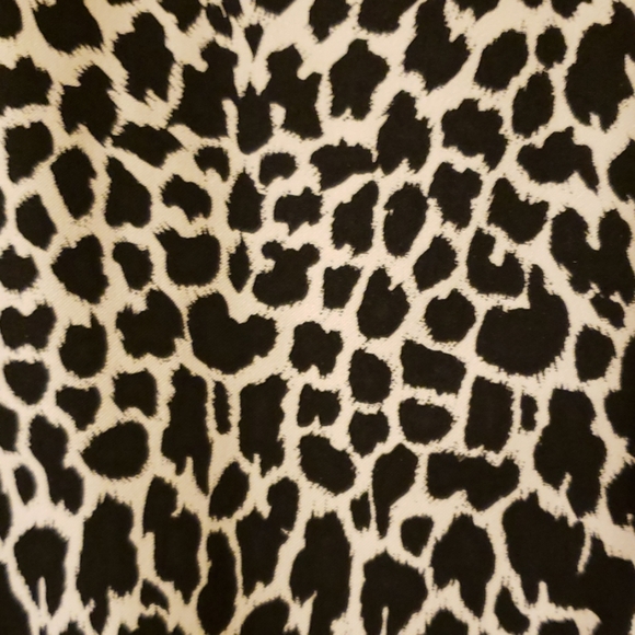 Black/white leopard print cocktail dress - Picture 4 of 4